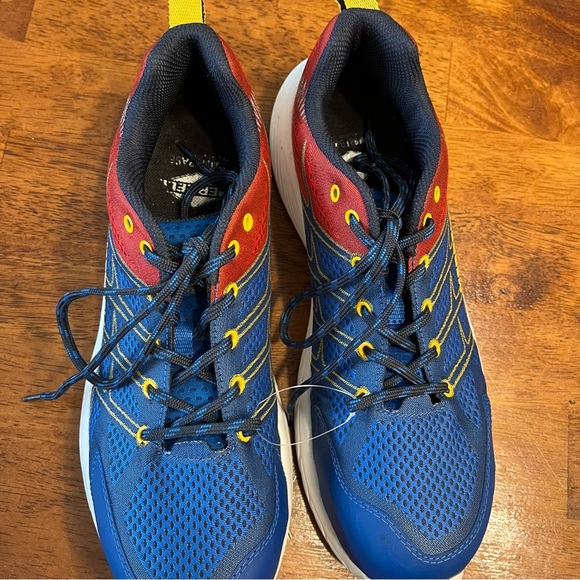 Merrell Men’s Moab flight red blue sneaker shoe size 8.5 - Picture 8 of 10